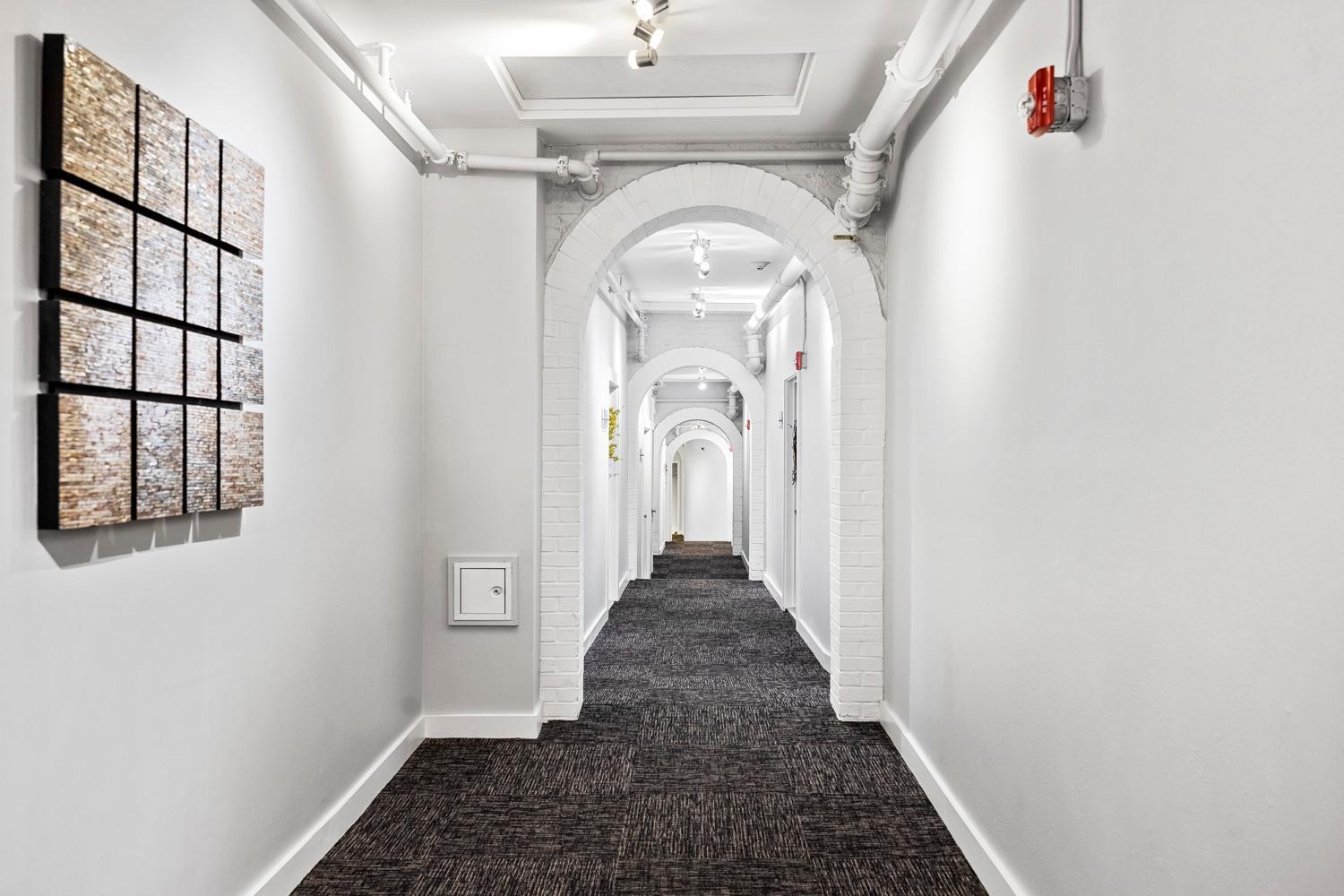 Modern Remodeled Loft In Portlands Iconic Old Port Apartment Exterior photo