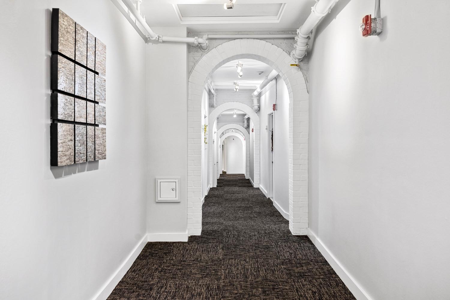 Modern Remodeled Loft In Portlands Iconic Old Port Apartment Exterior photo